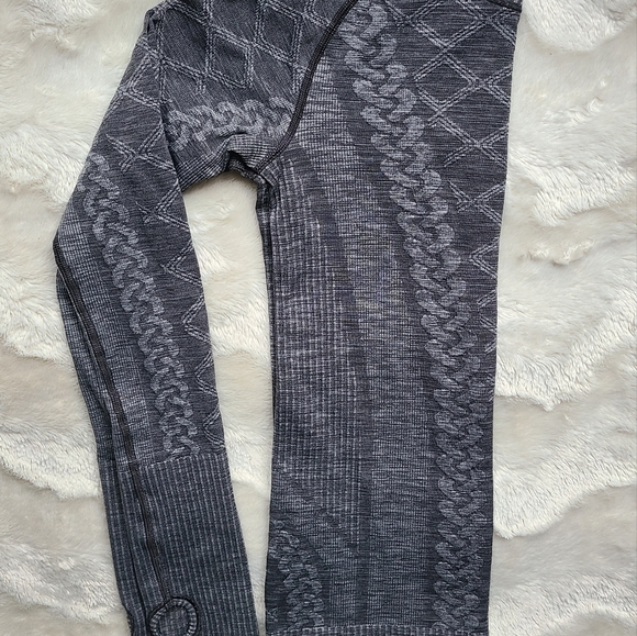 Sz.2 Rest Less Pullover by Lululemon - Picture 6 of 7